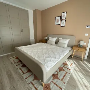 Apart Otel Mt, Budapeşte